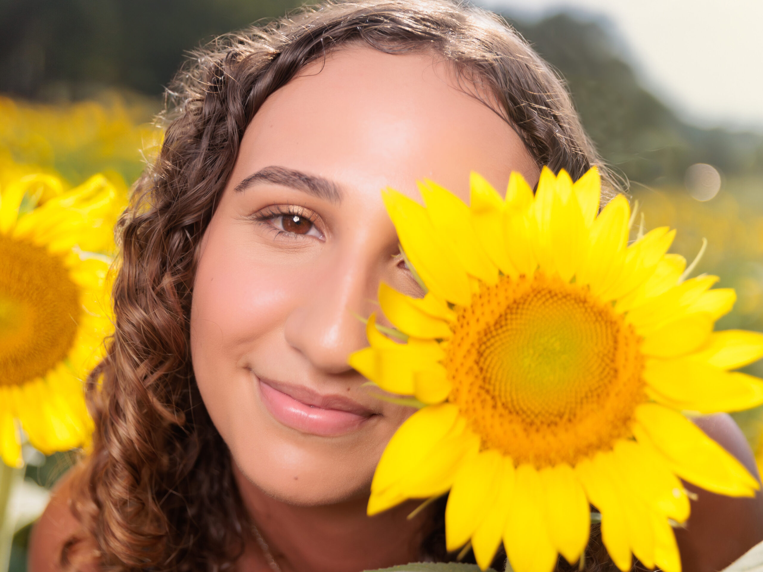 Sunflower Teen Pictures